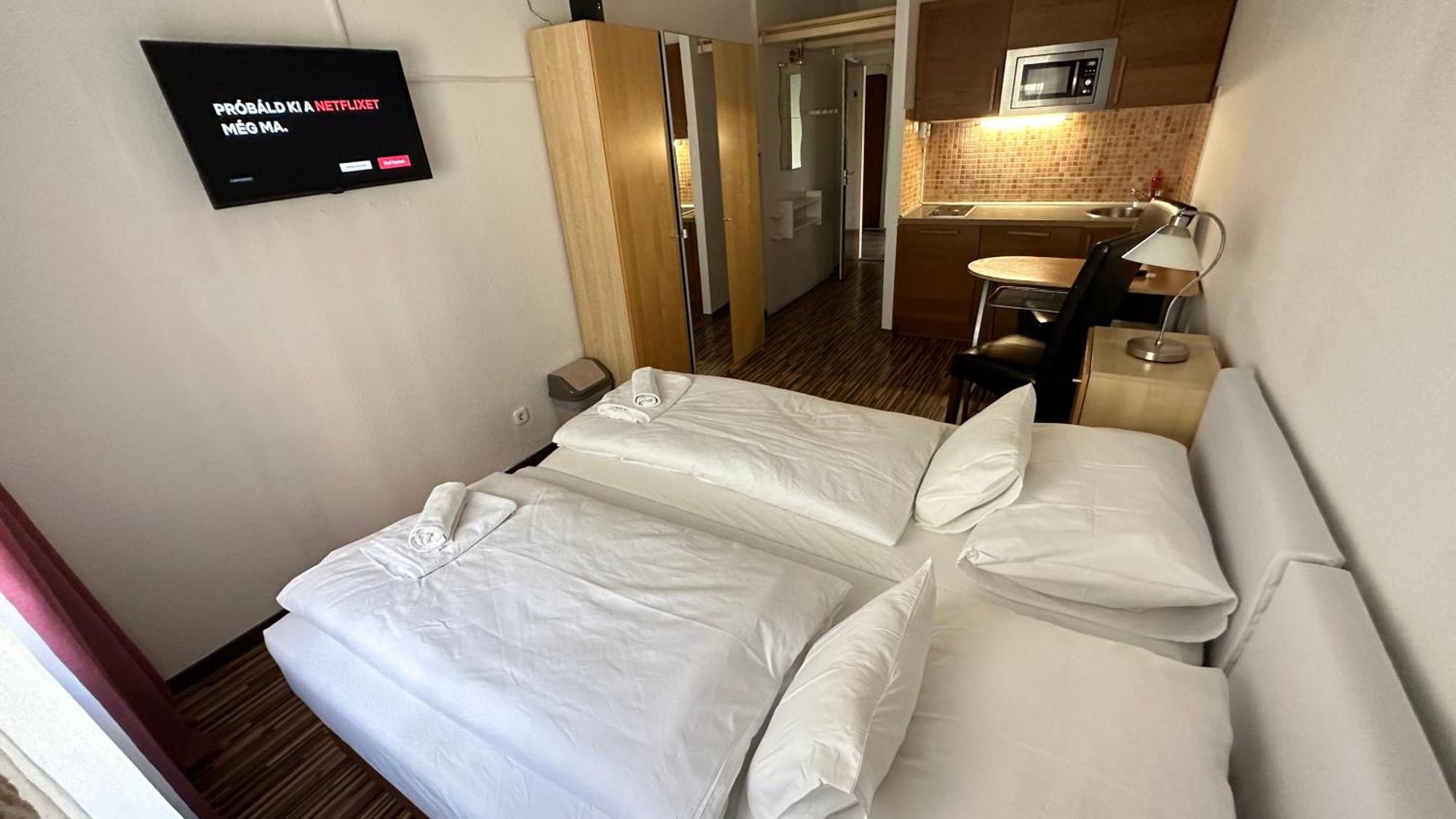 Hermina Apartmanok Westend Budapesta Exterior foto