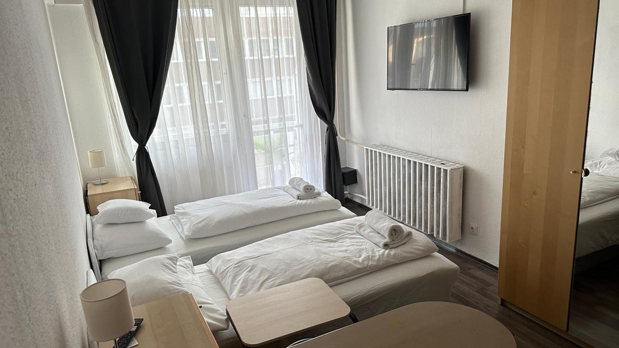 Hermina Apartmanok Westend Budapesta Exterior foto