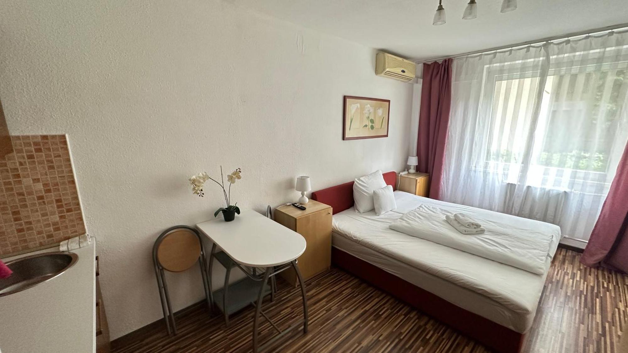 Hermina Apartmanok Westend Budapesta Exterior foto